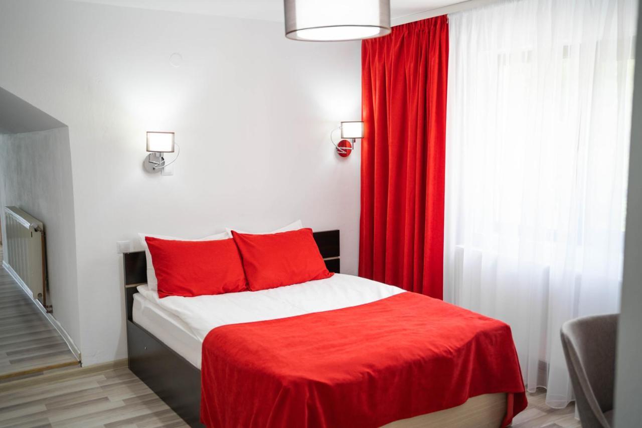 Cumpăna Piscul Negru Hotel - Transfagarasan מראה חיצוני תמונה
