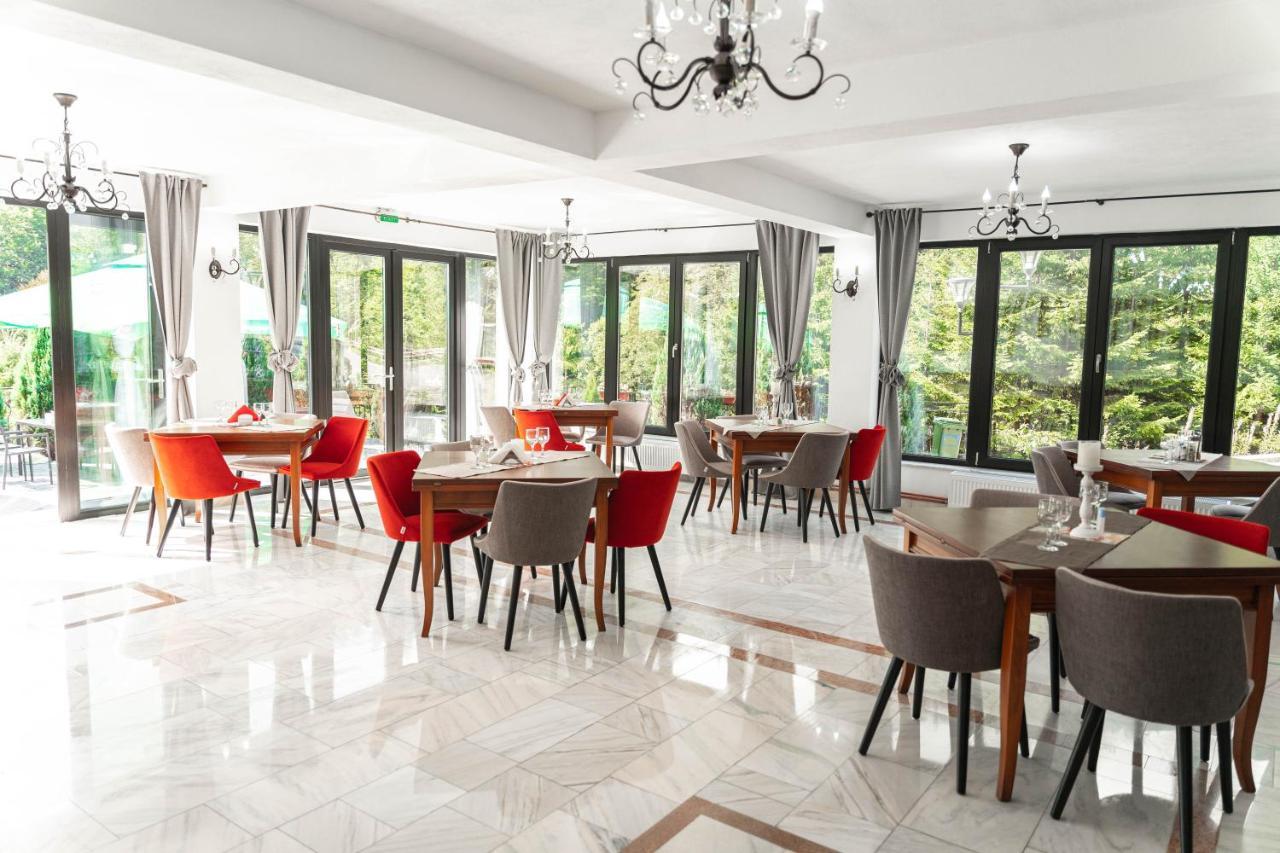 Cumpăna Piscul Negru Hotel - Transfagarasan מראה חיצוני תמונה