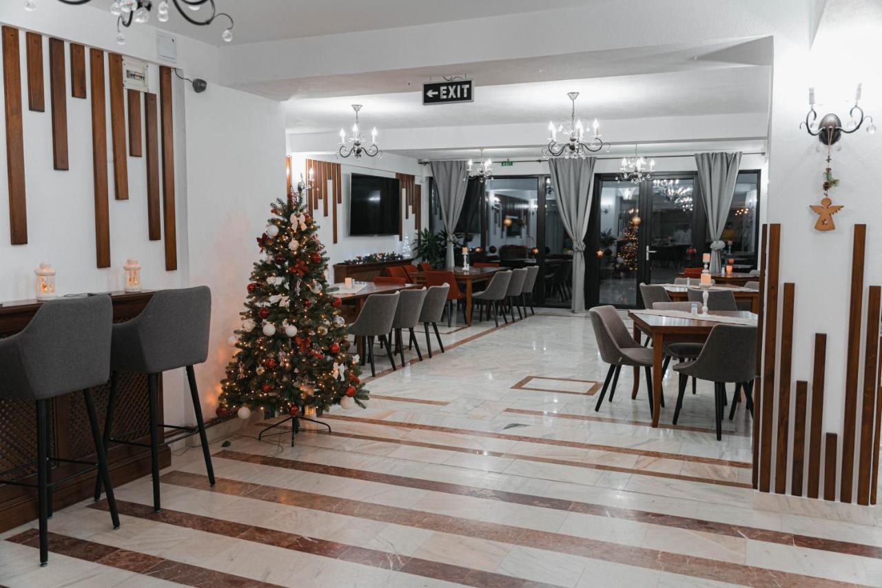 Cumpăna Piscul Negru Hotel - Transfagarasan מראה חיצוני תמונה