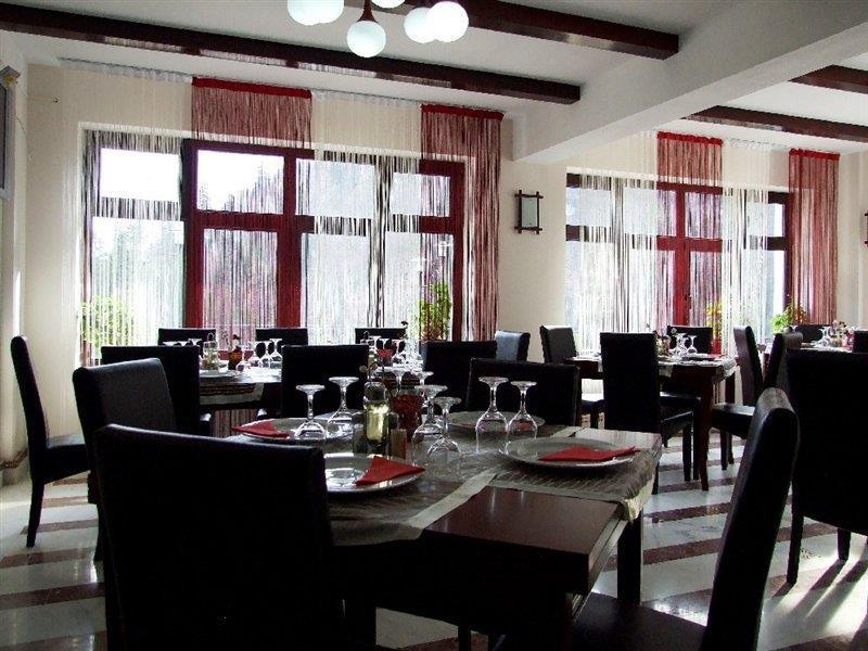 Cumpăna Piscul Negru Hotel - Transfagarasan מראה חיצוני תמונה